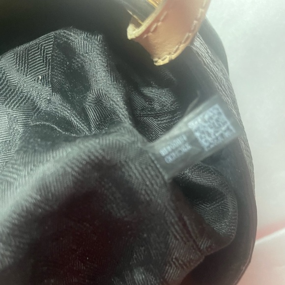 Authentic Michael Kors Purse!!! #0122b - Picture 10 of 13